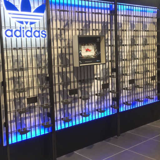 Prodejna Adidas